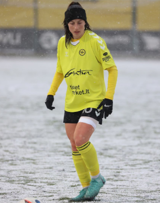 Laura Spenazzatto <h5>Offensive Midfielder / Side Midfielder</h5>